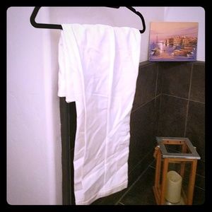 Chico's So Slimming capris